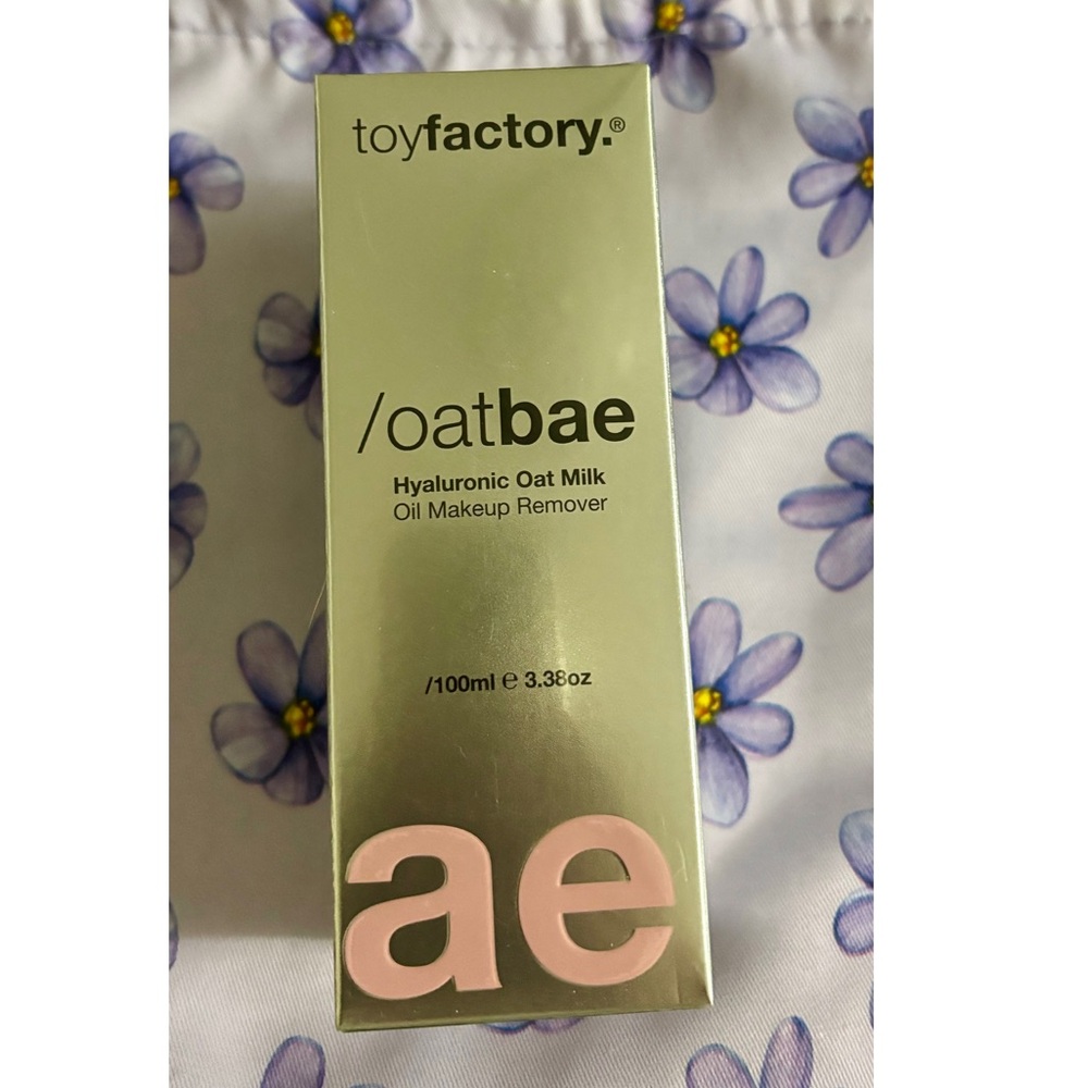 Oatbae Makeup Remover